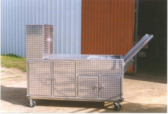 Alum Diamond Plate Box